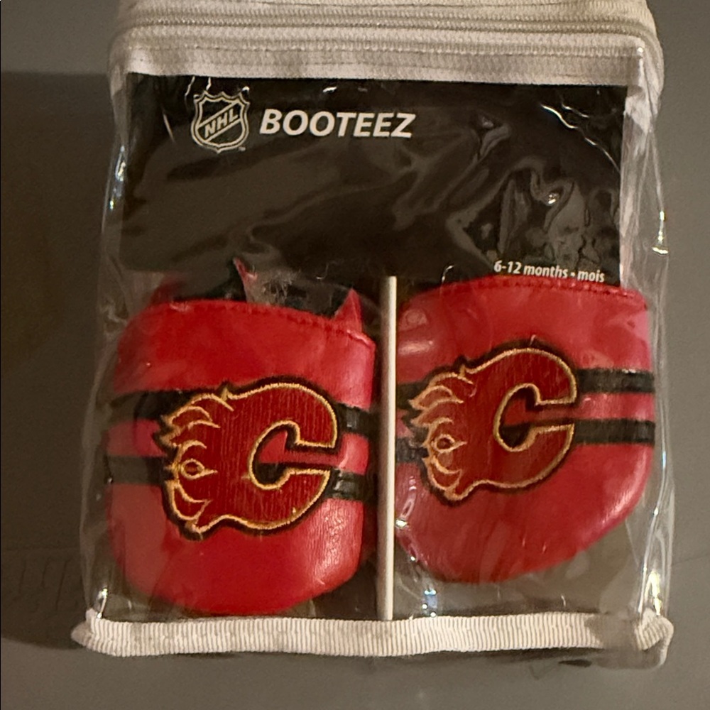 NHL Calgary Flames Red Infant Booties